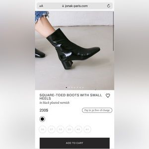 Jonak Paris SQUARE-TOED BOOTS WITH SMALL HEELS
in black pleated varnish US 7